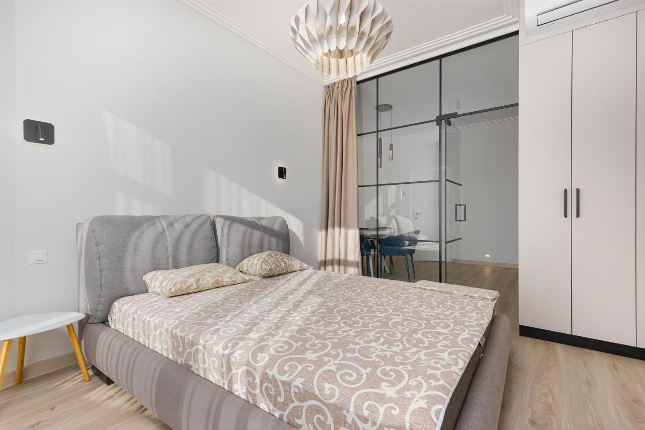 Sea Symphony Luxury 3-Bedrooms Apartment Odessa Exterior foto